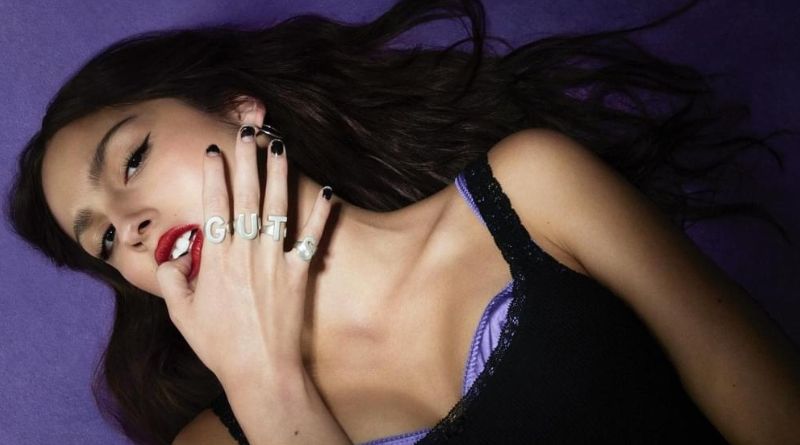 Olivia Rodrigo retoma o trono da Billboard com novo álbum ‘GUTS’